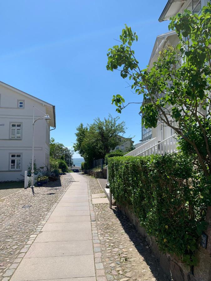 Villa-Rosengarten-Ferienwohnung-Baumhaus-Mit-Seeblick Sassnitz Luaran gambar