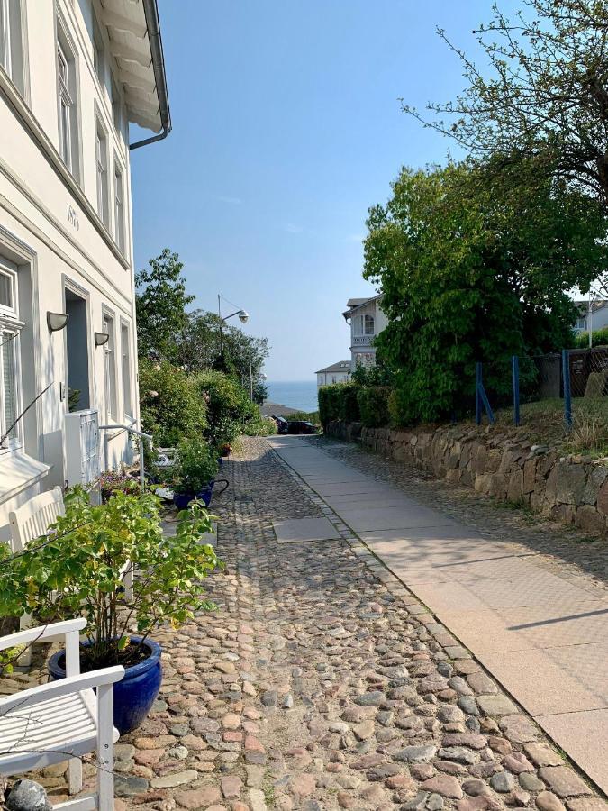 Villa-Rosengarten-Ferienwohnung-Baumhaus-Mit-Seeblick Sassnitz Luaran gambar